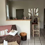 Maison T3 Mitoyenne Avec Jacuzzi Et Jardin